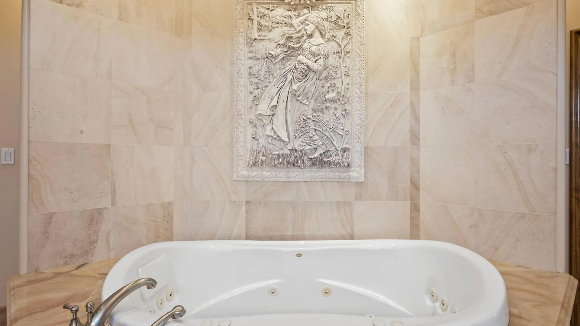 Hébergement de vacances 8Br Phoenician Mansion W/ Hot Tub&Pool-Heat Avail! Phoenix États-Unis